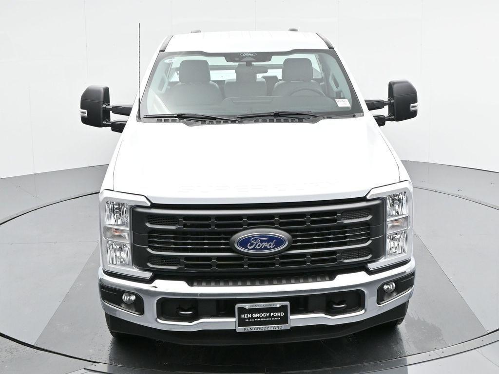 new 2024 Ford F-350 car, priced at $49,200