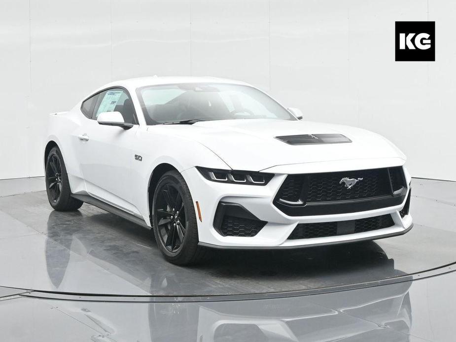 new 2025 Ford Mustang car