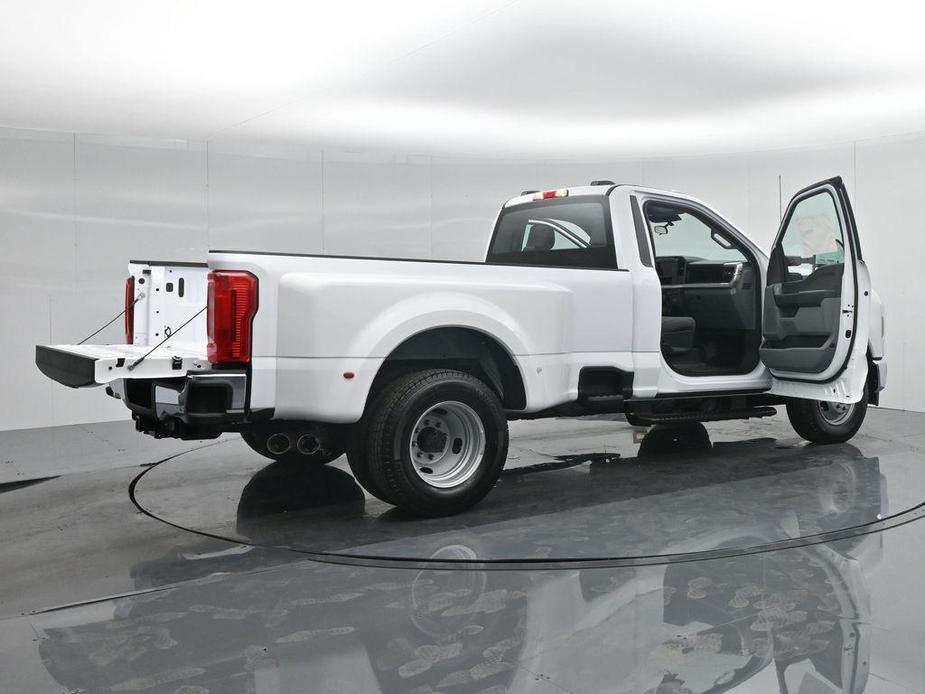 new 2024 Ford F-350 car, priced at $60,620