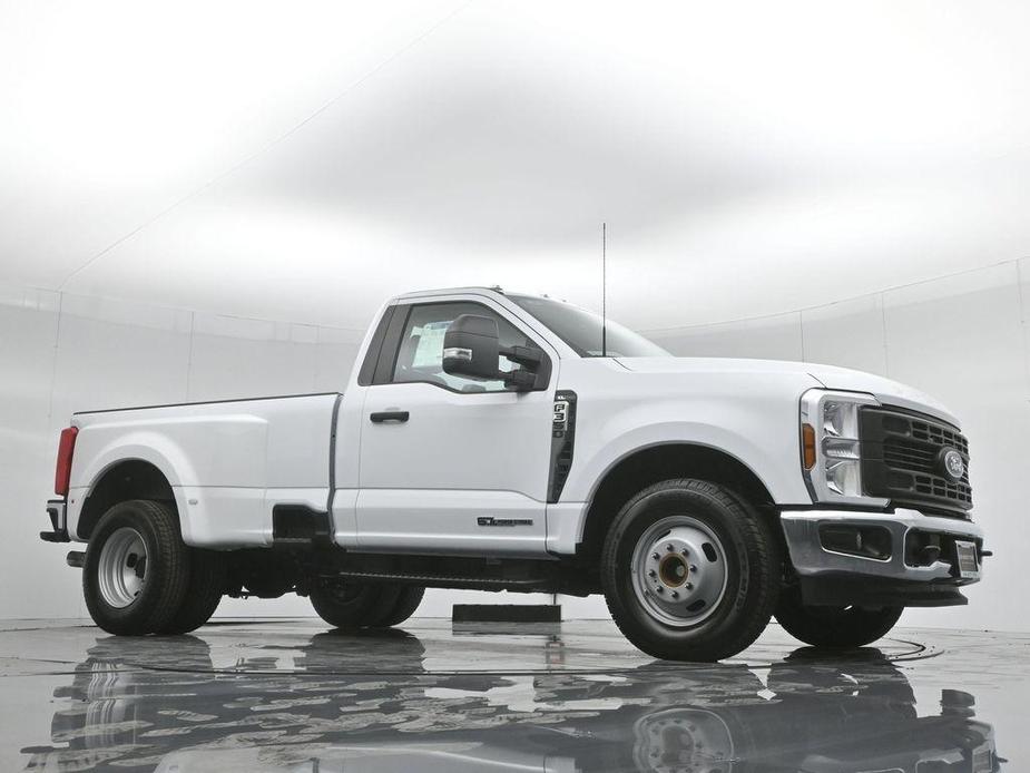 new 2024 Ford F-350 car, priced at $60,620