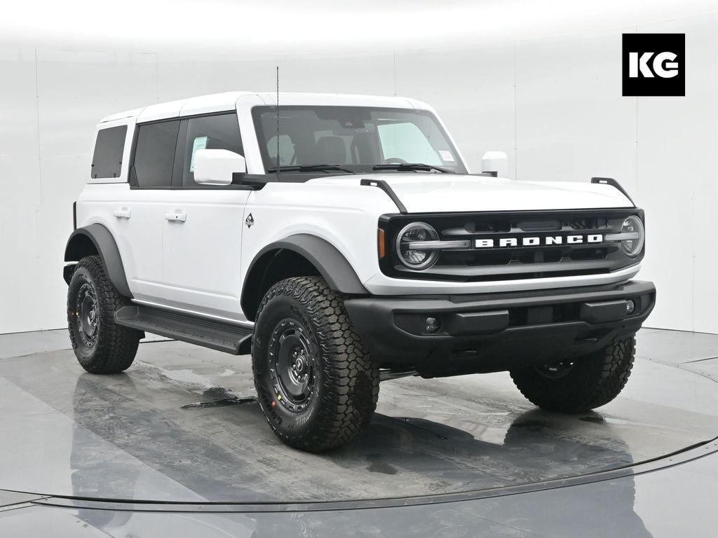 new 2025 Ford Bronco car, priced at $61,140