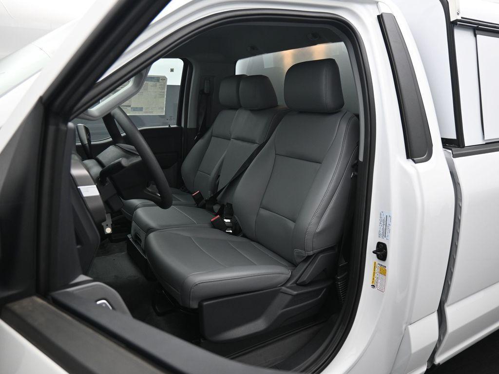 new 2025 Ford F-150 car, priced at $47,011