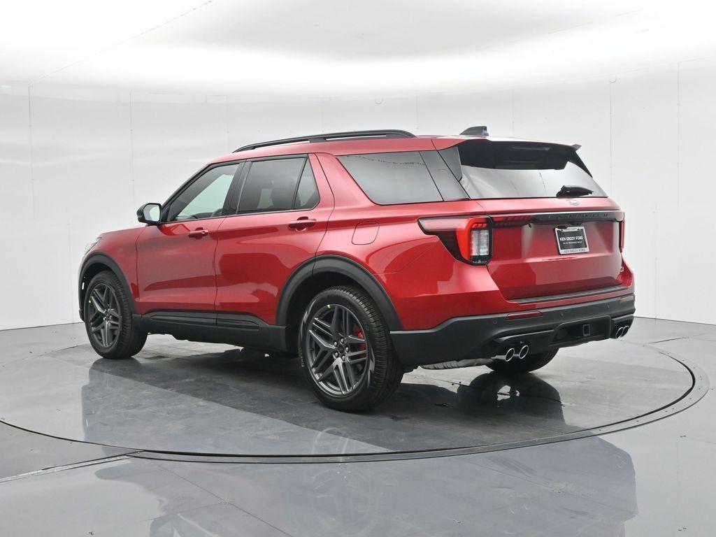 new 2025 Ford Explorer car, priced at $61,405