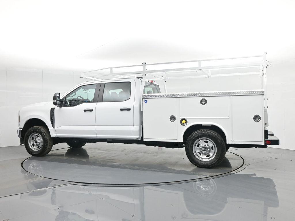 new 2024 Ford F-350 car, priced at $66,374