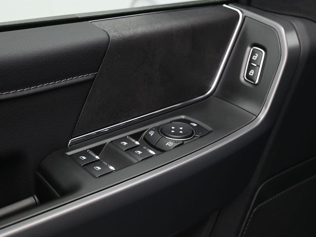 new 2025 Ford F-150 car, priced at $59,360