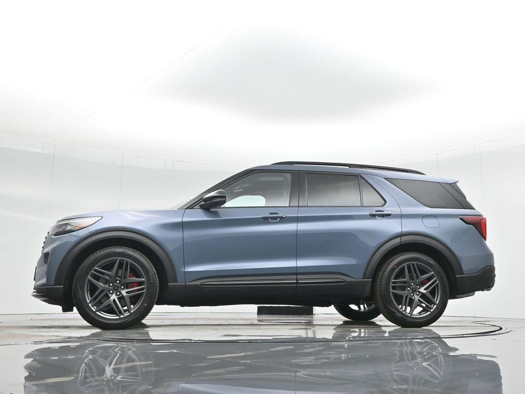 new 2025 Ford Explorer car, priced at $61,840