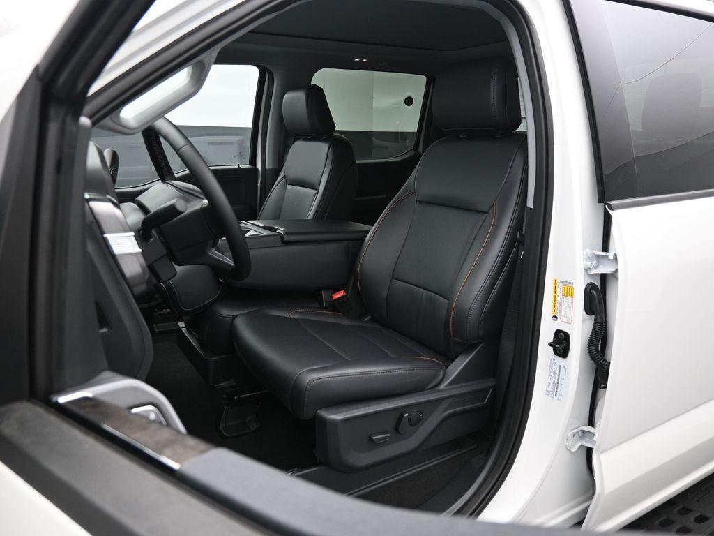 new 2025 Ford F-250 car, priced at $95,790
