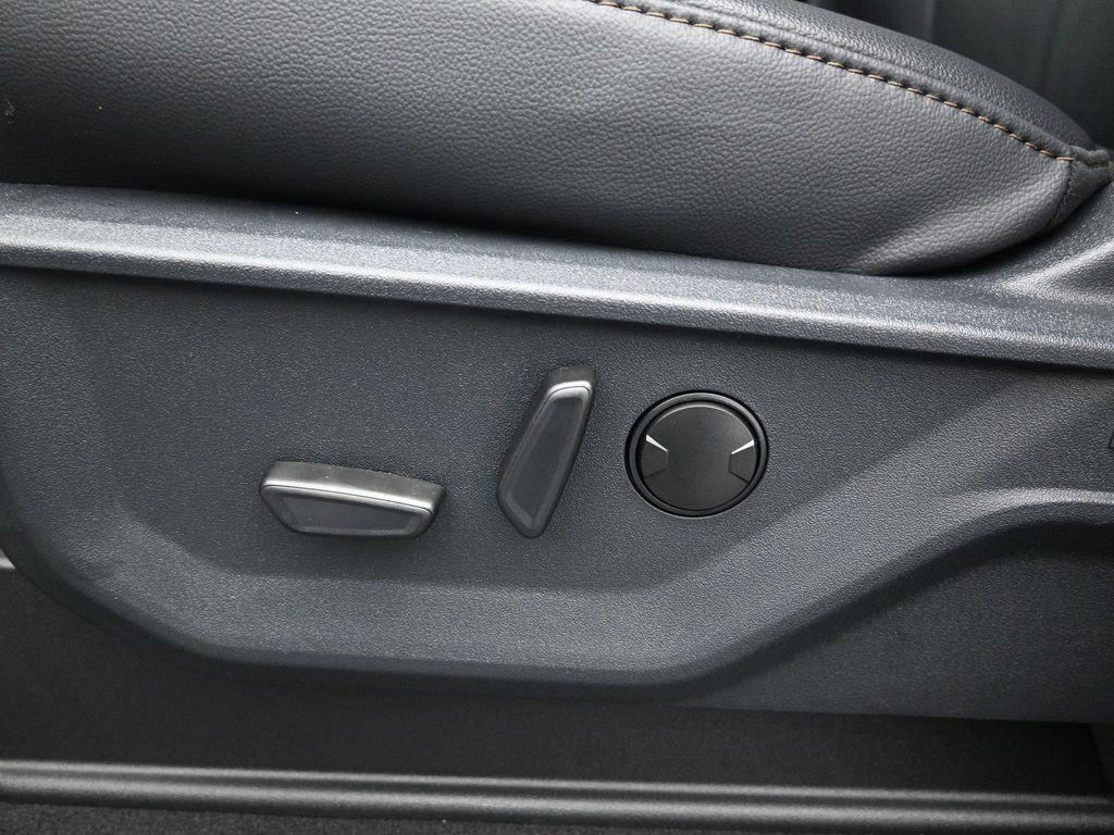 new 2025 Ford F-250 car, priced at $95,790