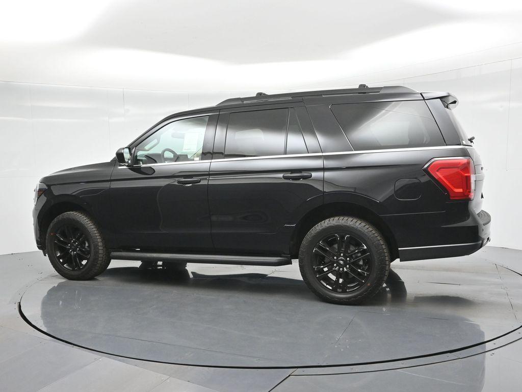 new 2024 Ford Expedition car, priced at $63,907