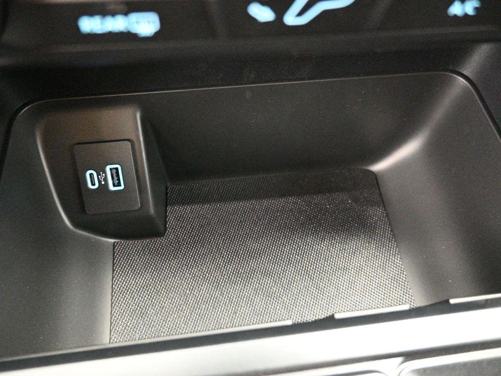 new 2024 Ford F-150 car, priced at $49,930