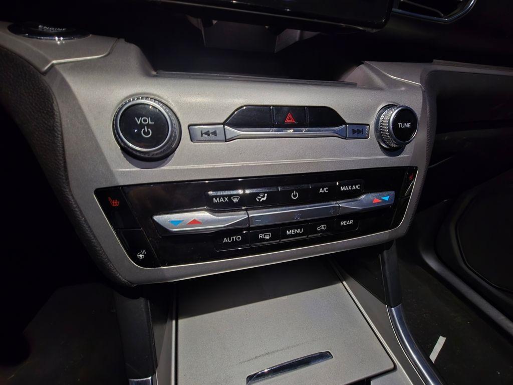 used 2022 Ford Explorer car, priced at $27,100