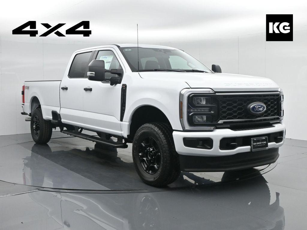 new 2024 Ford F-350 car, priced at $61,905