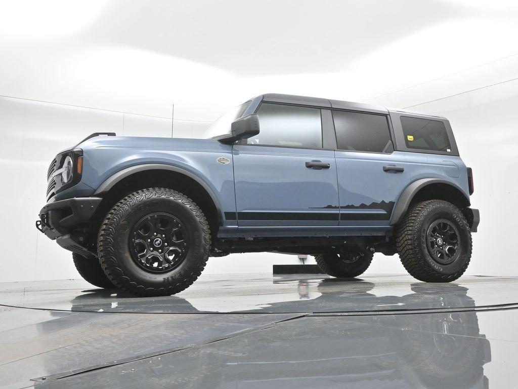 new 2024 Ford Bronco car, priced at $62,365