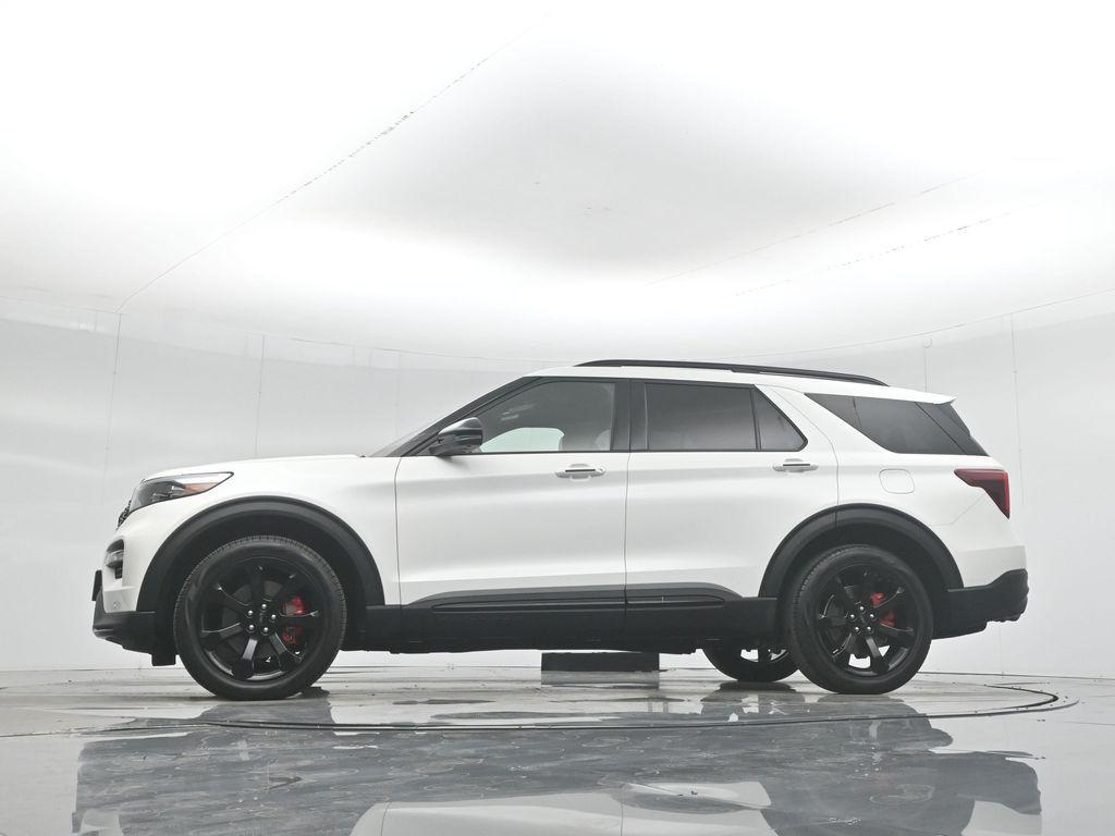 used 2022 Ford Explorer car, priced at $38,000