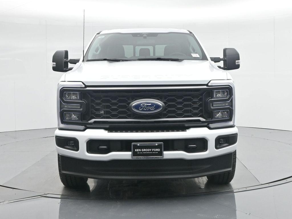 new 2024 Ford F-250 car, priced at $71,820