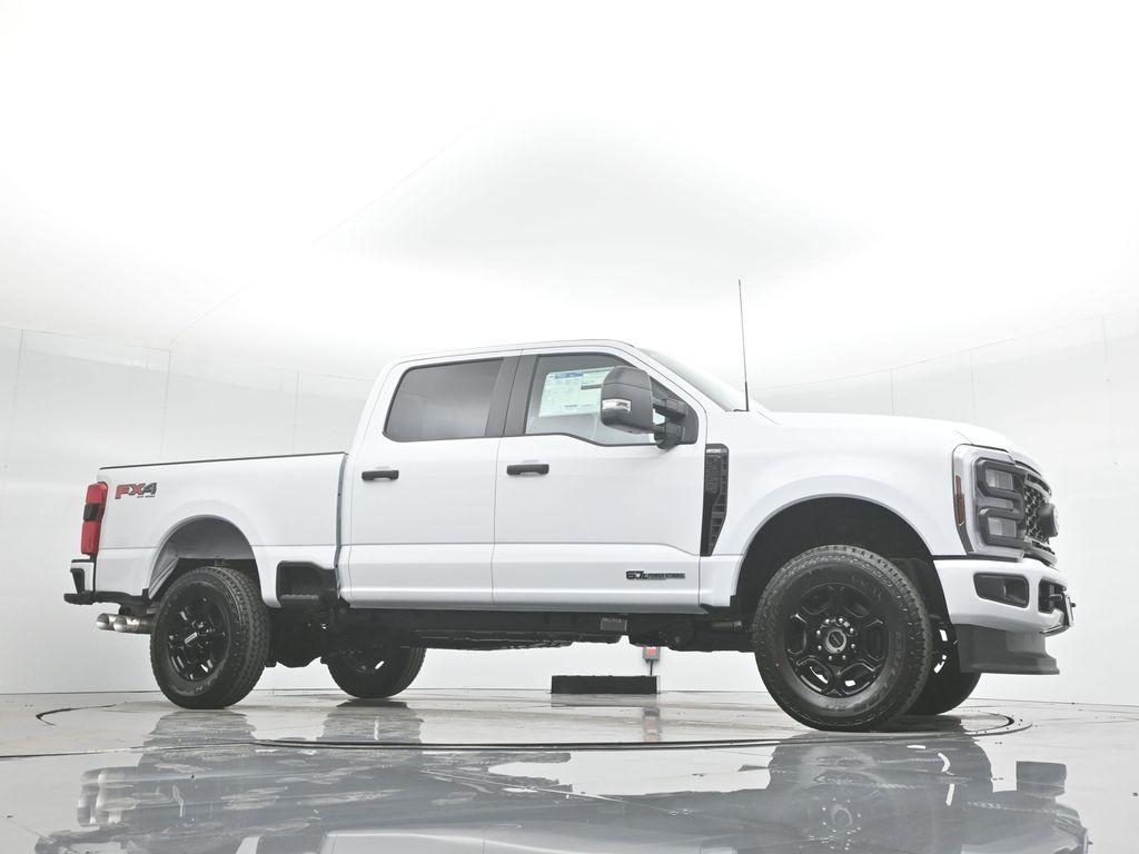 new 2024 Ford F-250 car, priced at $71,820