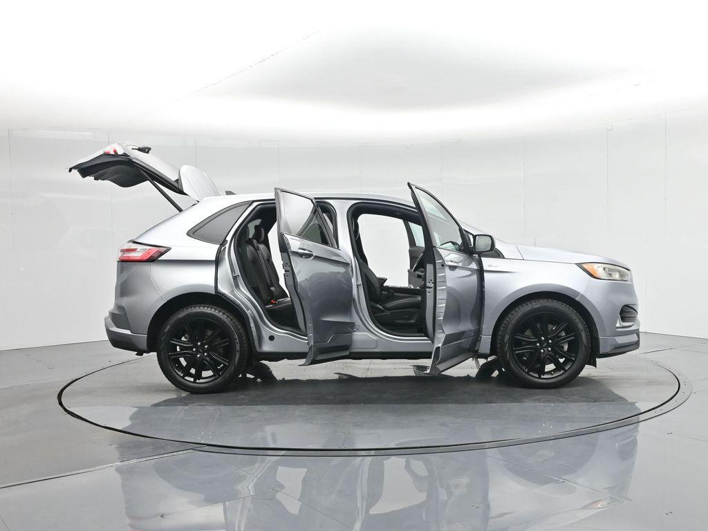 used 2022 Ford Edge car, priced at $29,000