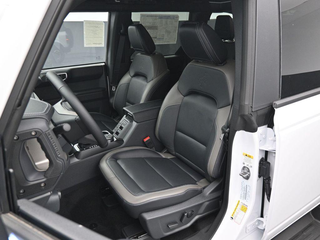 new 2025 Ford Bronco car, priced at $55,995