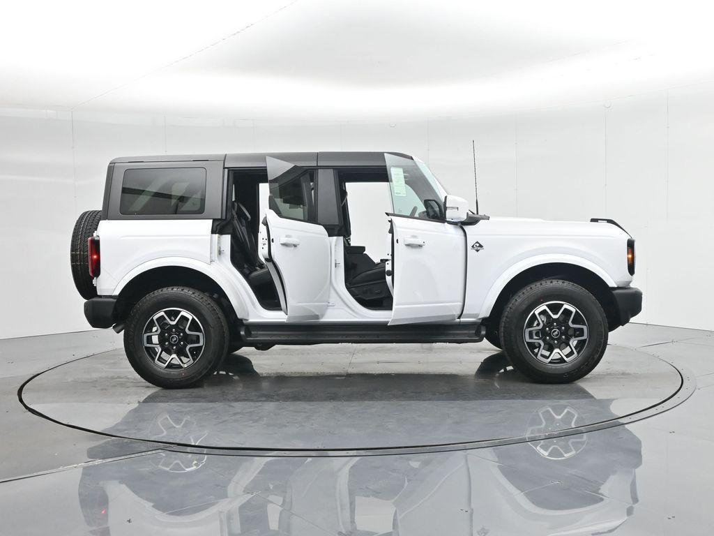 new 2025 Ford Bronco car, priced at $55,995