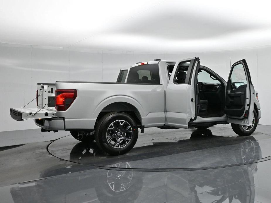 new 2024 Ford F-150 car, priced at $46,095