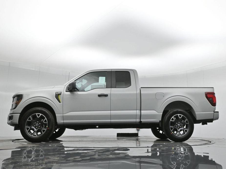 new 2024 Ford F-150 car, priced at $46,095