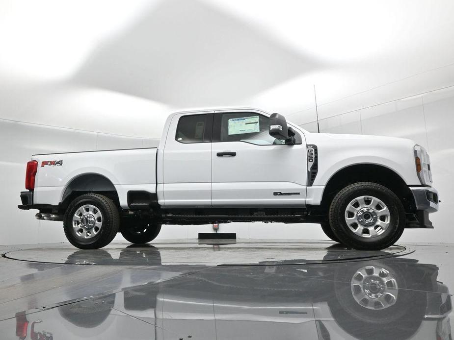 new 2024 Ford F-350 car, priced at $70,930