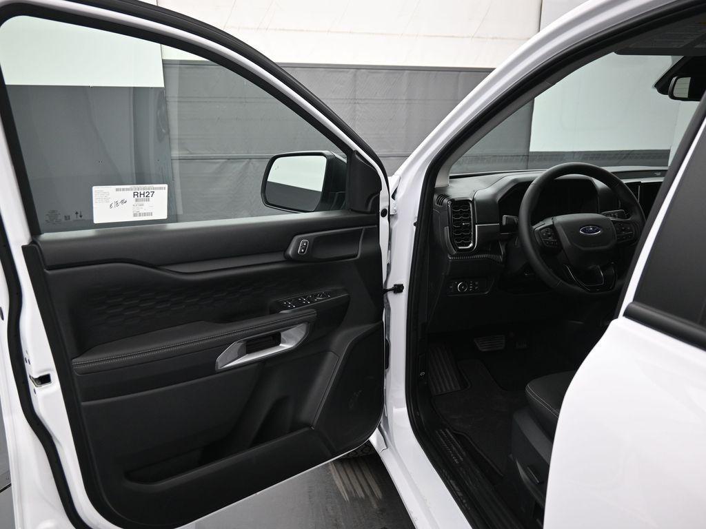 new 2025 Ford Ranger car, priced at $36,160