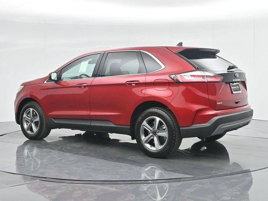 new 2024 Ford Edge car, priced at $45,035
