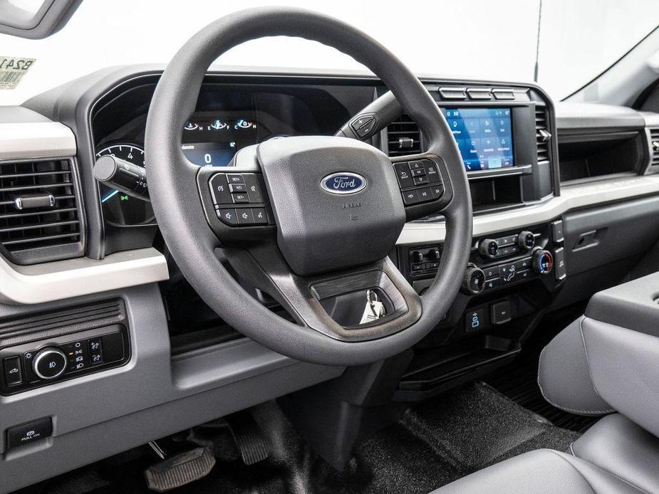 new 2024 Ford F-250 car, priced at $52,365