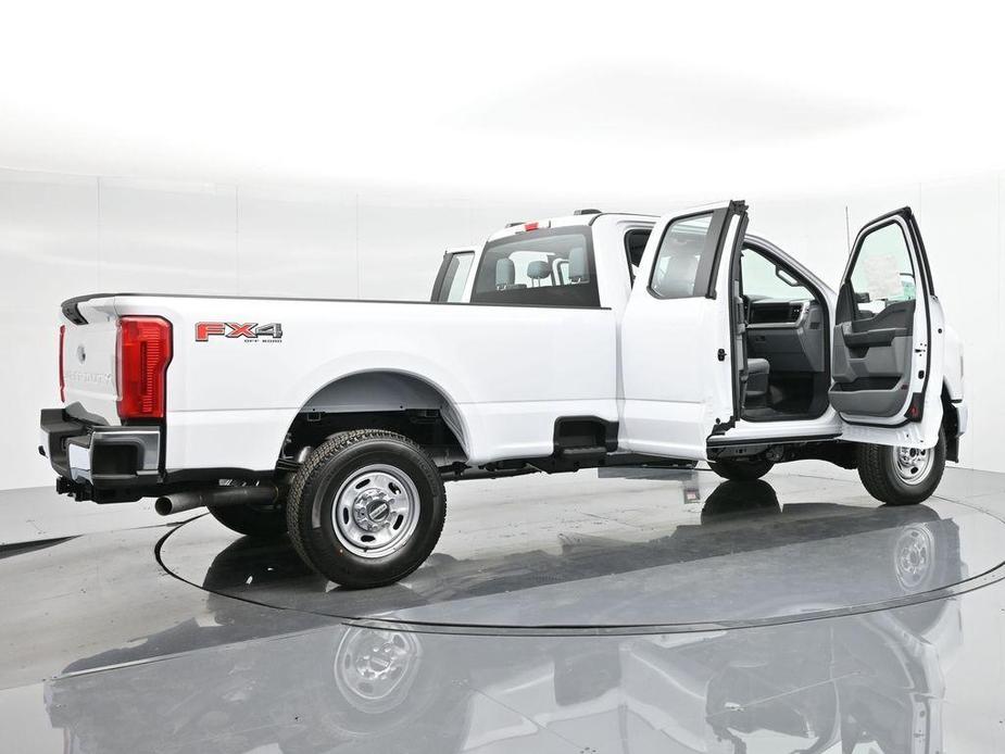 new 2024 Ford F-250 car, priced at $52,365