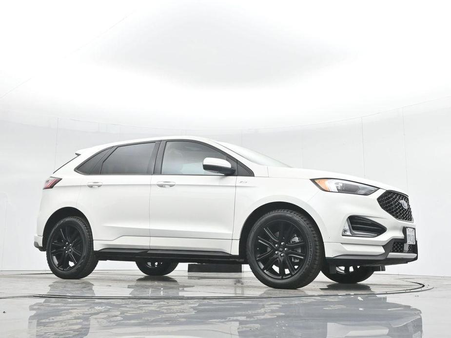 used 2021 Ford Edge car, priced at $27,000