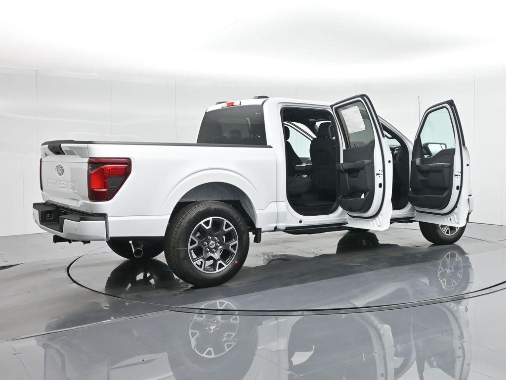 new 2025 Ford F-150 car, priced at $44,419