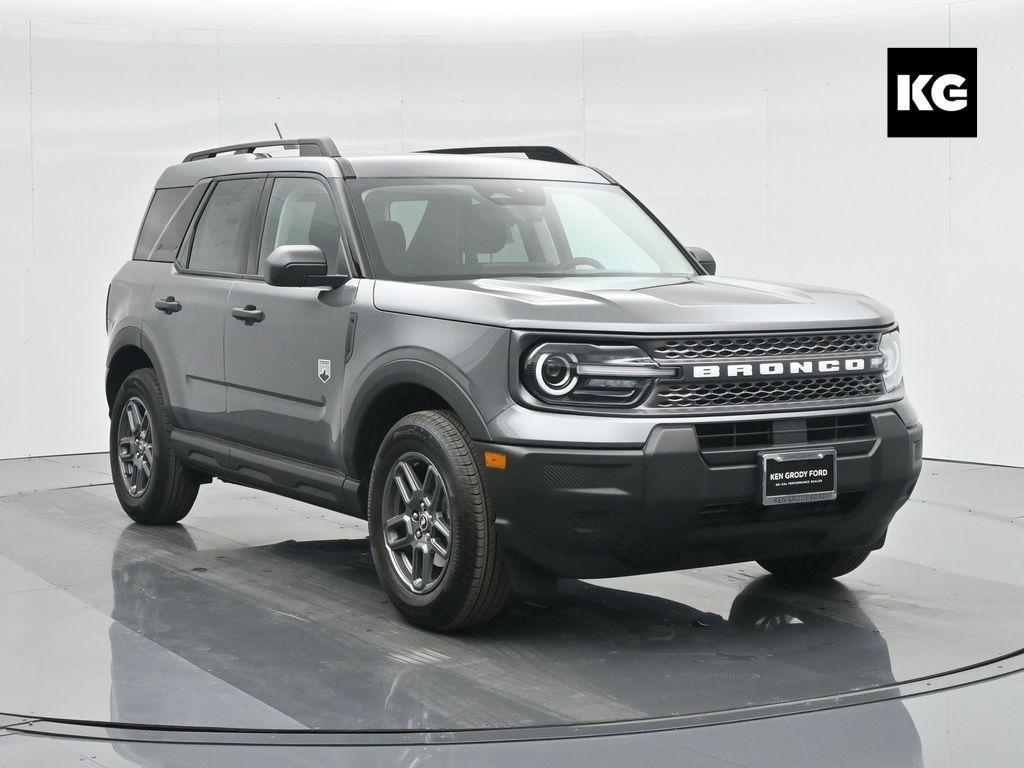 new 2025 Ford Bronco Sport car, priced at $31,590