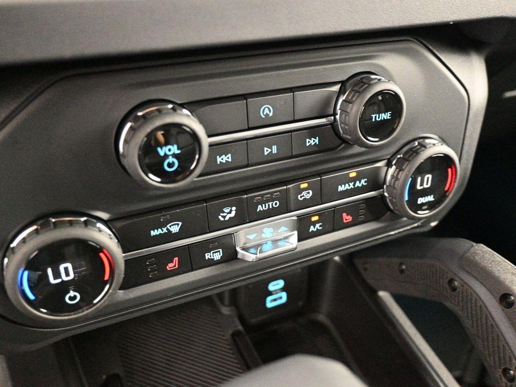new 2025 Ford Bronco car, priced at $51,190