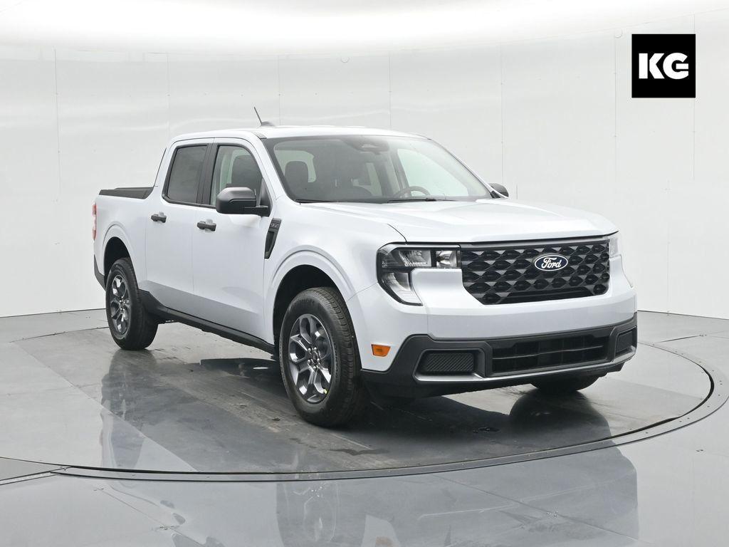 new 2025 Ford Maverick car, priced at $32,565