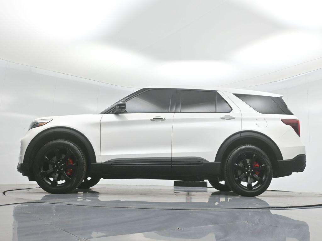 used 2022 Ford Explorer car, priced at $36,000