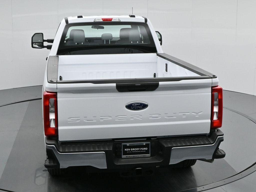 new 2024 Ford F-250 car, priced at $49,900