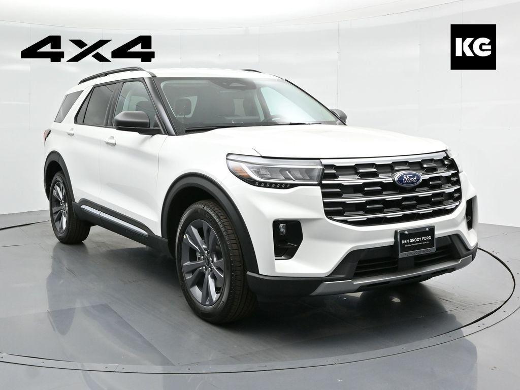 new 2025 Ford Explorer car