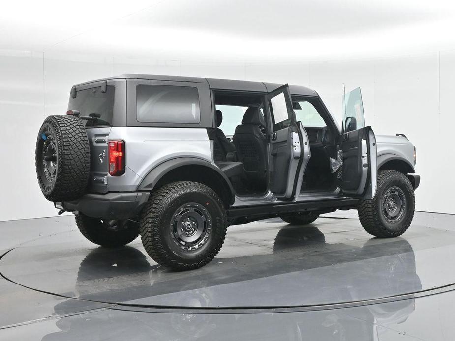 new 2024 Ford Bronco car, priced at $59,405