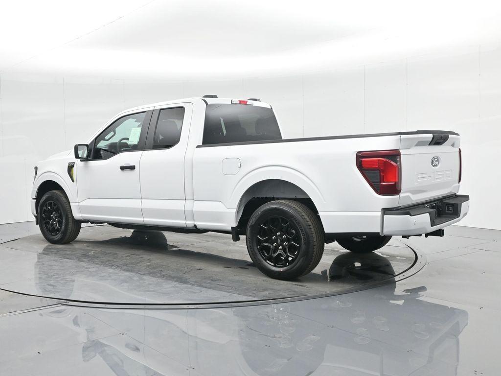 new 2025 Ford F-150 car, priced at $42,760