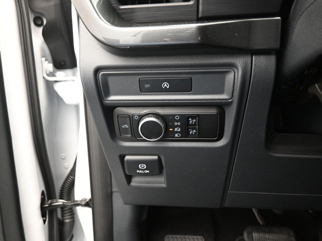 new 2025 Ford F-150 car, priced at $42,760