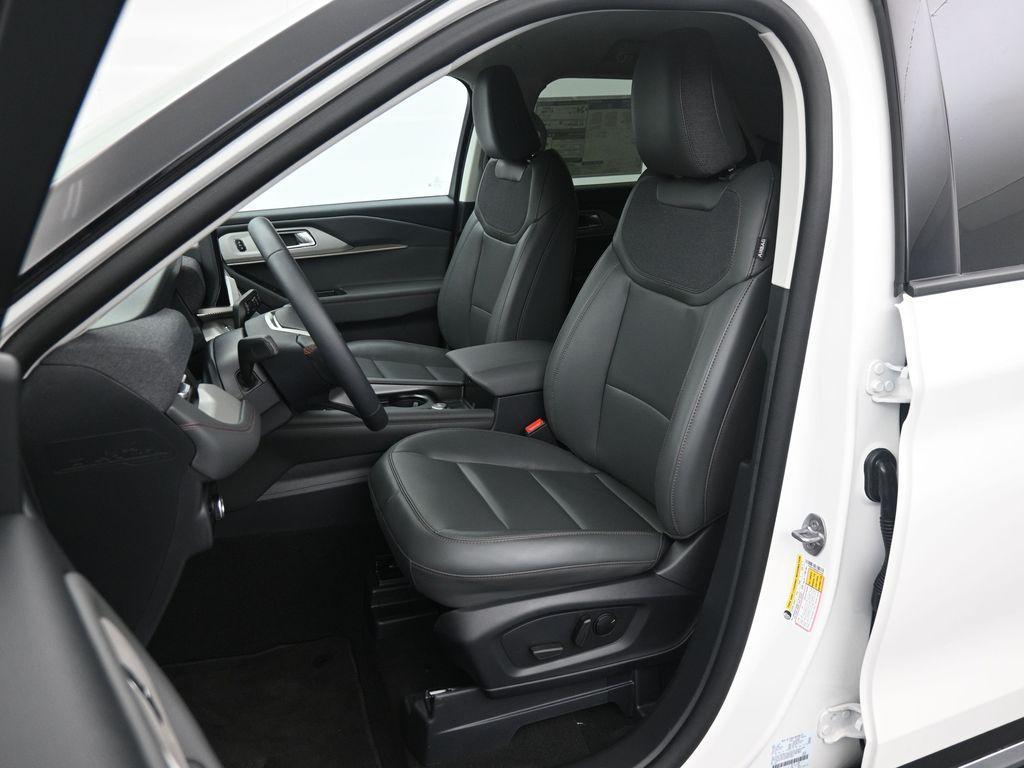 new 2025 Ford Explorer car, priced at $45,415