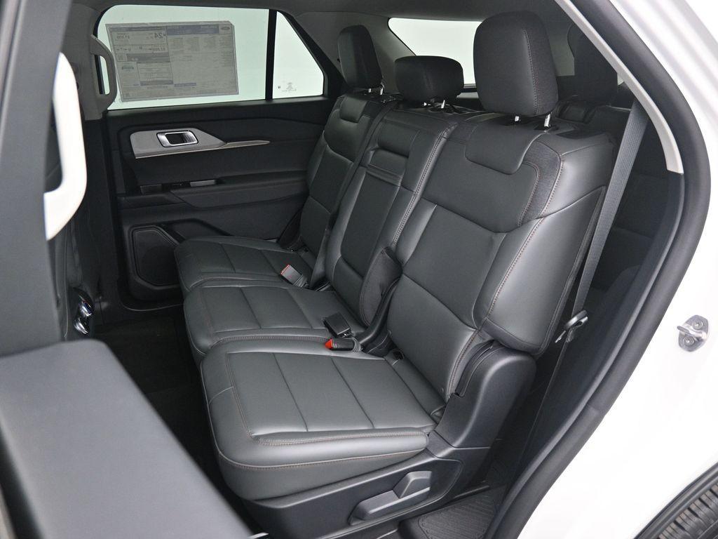 new 2025 Ford Explorer car, priced at $45,415