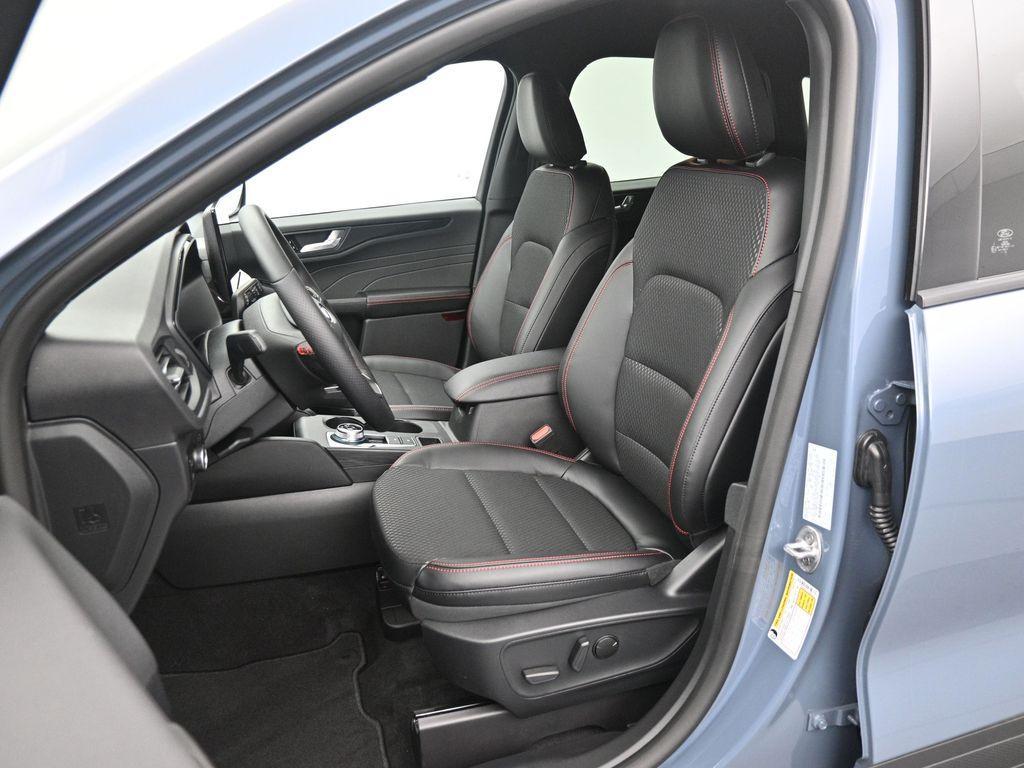 new 2025 Ford Escape car, priced at $32,303