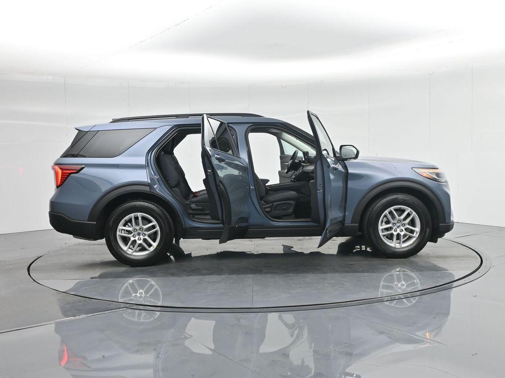 new 2025 Ford Explorer car, priced at $41,140