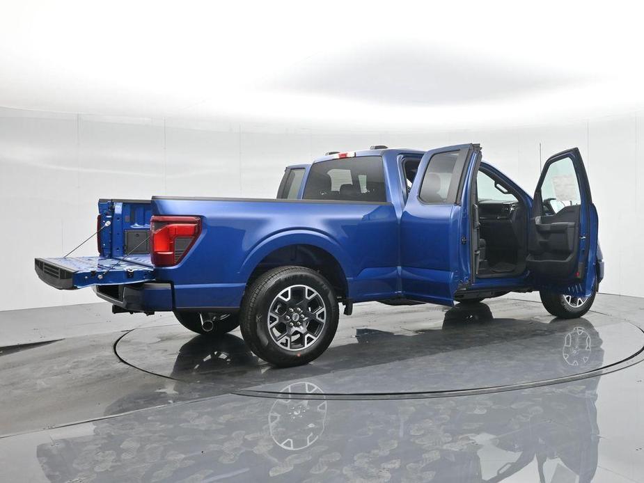 new 2024 Ford F-150 car, priced at $45,995