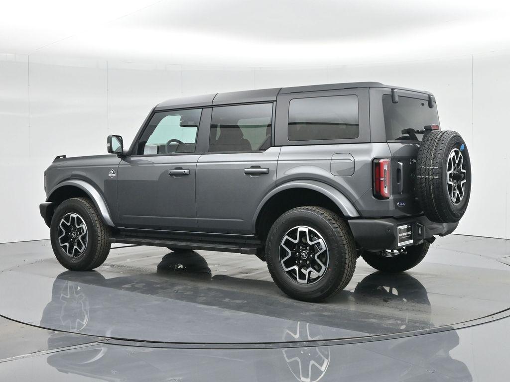 new 2024 Ford Bronco car, priced at $54,460