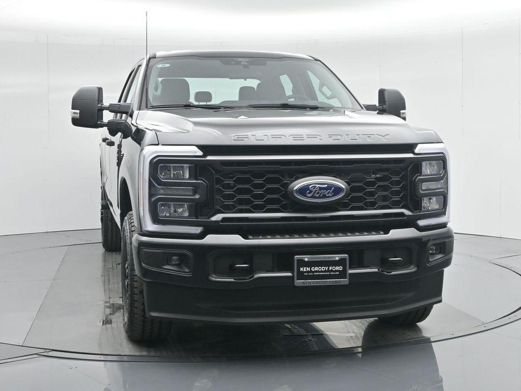 new 2024 Ford F-250 car, priced at $59,770