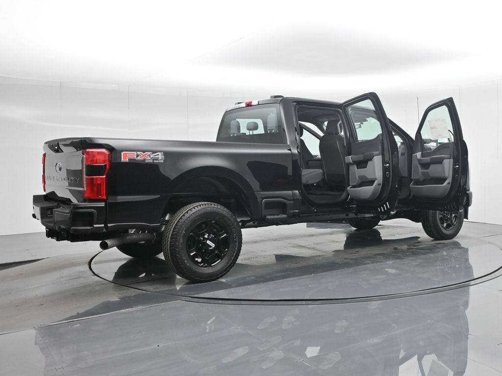 new 2024 Ford F-250 car, priced at $59,770