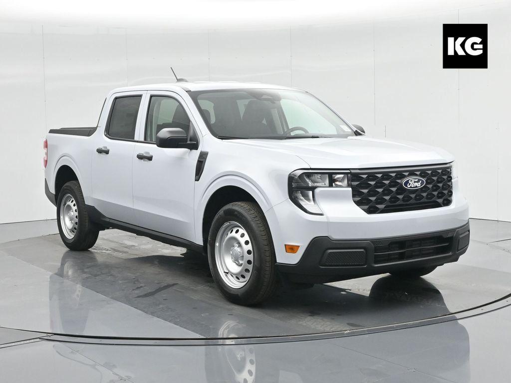 new 2025 Ford Maverick car, priced at $29,940